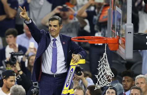 Jay Wright Says Its 5050 Whether College Teams Will Play Full Schedules Amid Pandemic Zagsblog