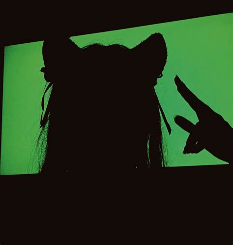 𝚖𝚊𝚍𝚎 𝚋𝚢 𝚌𝚑𝚊𝚛𝚕𝚞𝚑𝚝 𝚘𝚗 𝚒𝚐 𝚌𝚛𝚎𝚍𝚒𝚝 𝚒𝚏 𝚞 𝚛𝚎𝚙𝚘𝚜𝚝 ♥ Green Cat Girl Grun Dark Green Aesthetic