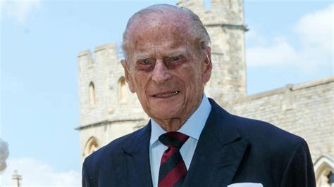 Prince philip has died at the age of 99, buckingham palace announced on friday. Prinz Philips 99. Geburtstag: Britische Royals öffnen das ...