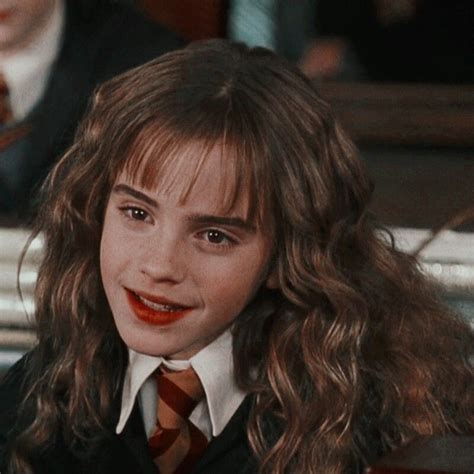 Hermione Granger Aesthetic Hermione Granger Aesthetic Harry Potter Images And Photos Finder