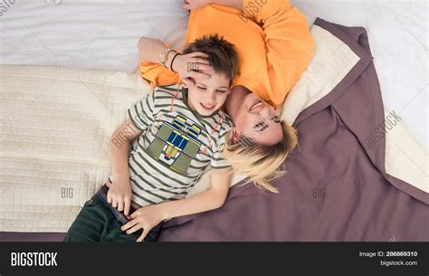 Mom And Son Share Bed Telegraph