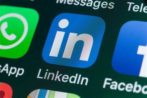 Maximize Your LinkedIn Profile For Job Search -- Tips From Recruiters