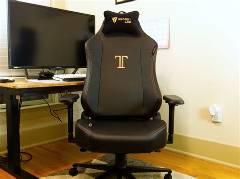 Secretlab Titan Xl Review A Near Perfect Gaming Chair Gets Supersized