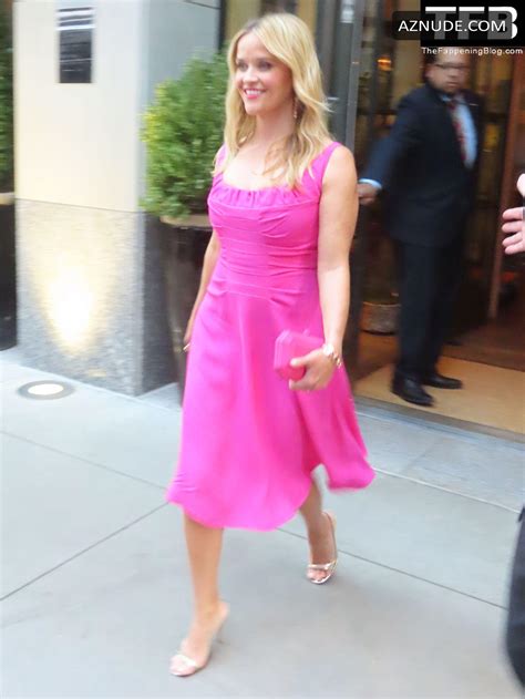 Reese Witherspoon Sexy Seen Flaunting Her Hot Cleavage In Pink At The Where The Crawdads Sing