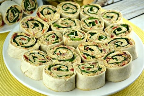 Cheesy Chicken Bacon Ranch Pinwheels Kitchen Divas