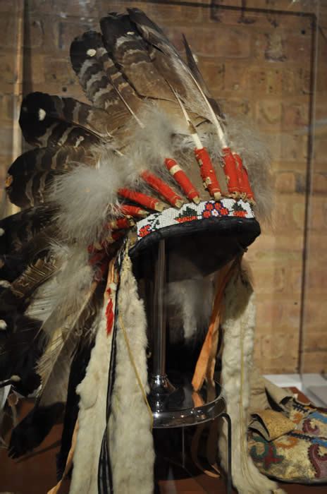 Famous Does It Again Native American Artifacts Hot