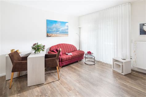 Direkt am kurplatz, mit kurzen wegen vom hafen und zum strand. Appartementhaus Bracht auf der Nordseeinsel Juist