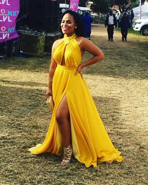 Tamara jozi reportedly died on tuesday, 10 august 2021. Jozi Gist Fashion from Durban July 2016 as Celebs dazzles ...