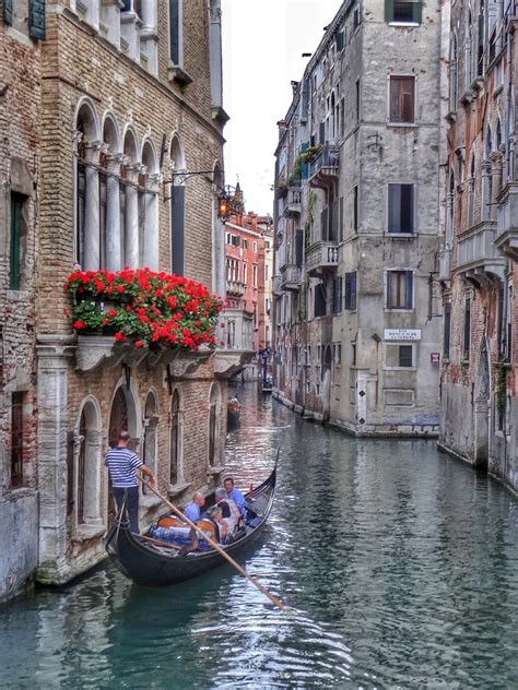 First impression of Venezia - World Wanderista