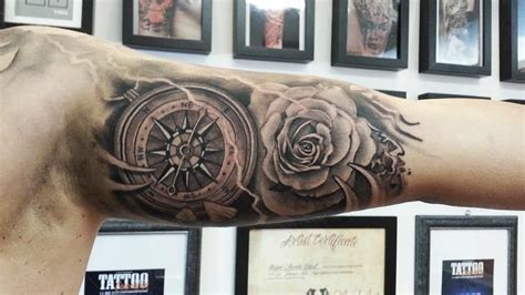 Very Stylish Compass Rose Tattoo Creative And Stylish