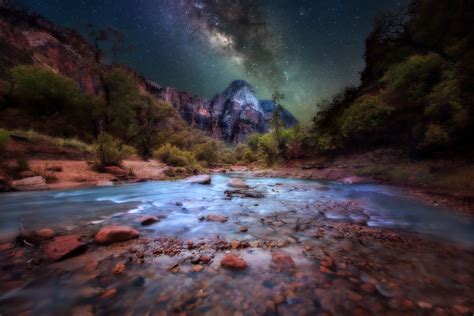 Pin By Anjosa On Night By Starsandmoon Angels Landing Zion National