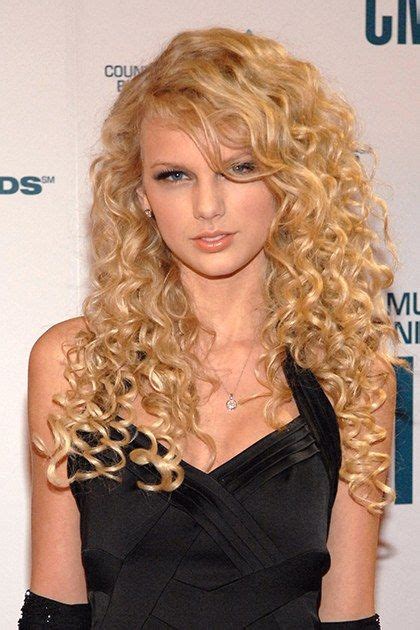 The Beauty Evolution Of Taylor Swift From Curly Haired Cutie To All American Icon Taylor