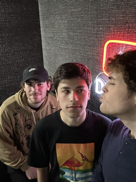 Dream face reveal : r/copypasta