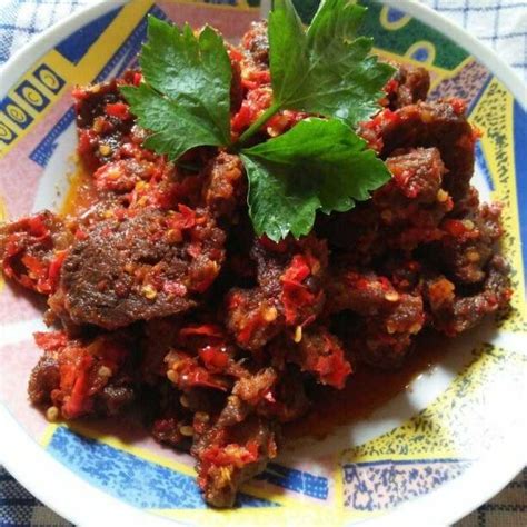 Kangen masakan lebaran dan menunya simple bisa jadi lauk makan. Resep Dendeng Balado Daging Sapi #INDONESIAKAYA dari yeyenda kana | Yummy.co.id