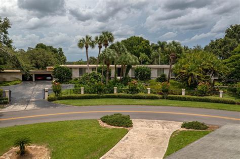 999 OLEANDER DRIVE SE, WINTER HAVEN, FL - lhrmls-01693290 - LakeHomes.com