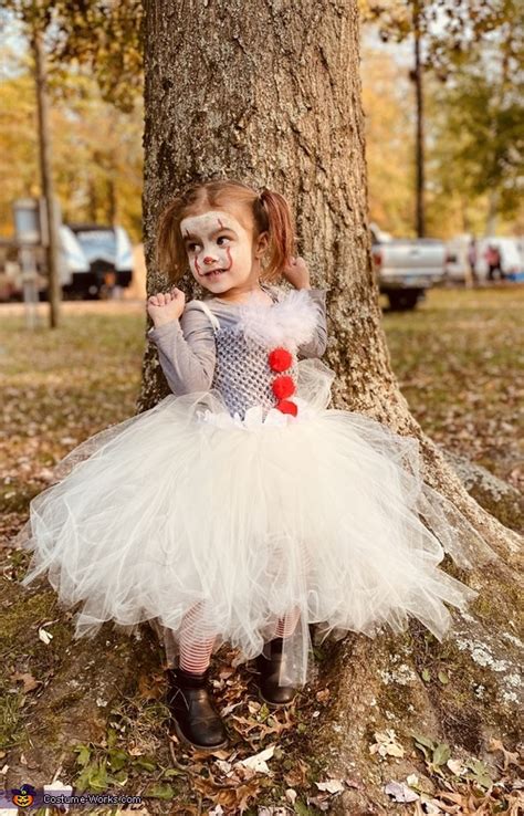 Pennywise Girls Costume