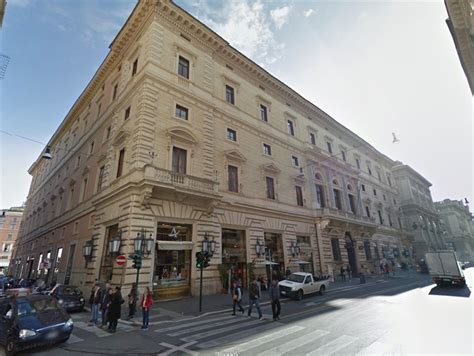Apple store roma on mainkeys. Un Apple Store prévu au centre de Rome | MacGeneration