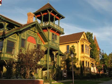 Collecting telephone books varieties of telephone books San Diego/Old Town-Mission Valley - Wikitravel