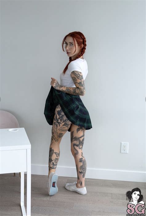 Sarah Moon Suicide 5 Of And 3 Fansly On Twitter Rt Lulushortfor Brand New Set Up On