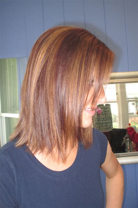 It S Me Reddish Brown With Caramel Highlights