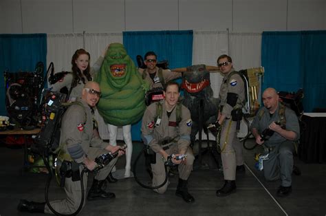 ghostbustersmania meeting ghostbusters of bc at fan expo day