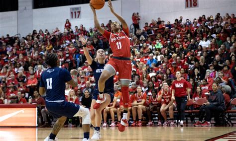 Unlv Womens Basketball Wows Record Crowd With Dominant Outing Fan Shotz