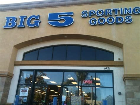 Big 5 Sporting Goods Corp Corporate Member Profile Independent