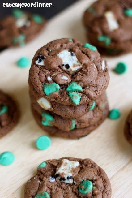 We've combined them with chocolate pudding and bailey's irish cream for a delicious recipe. Mint Cookies 'n Cream Pudding Cookies | Food~Dessert ...