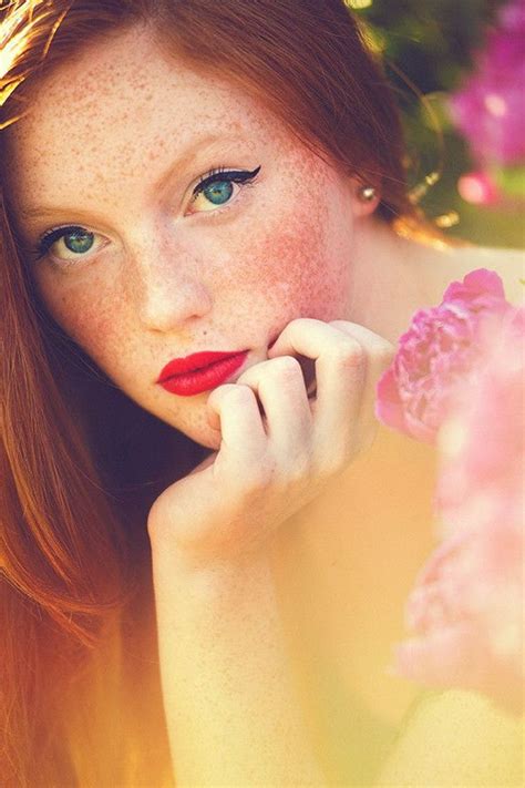 Flower Girl Beautiful Red Hair Gorgeous Redhead Beautiful Ladies Lovely Ginger Models