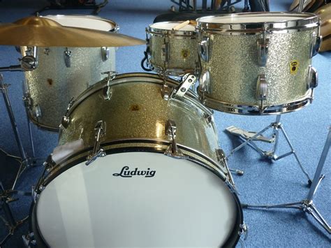 Ludwig Super Classic 1959 Silver Sparkle Drum For Sale