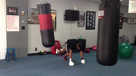 Boxing Heavy Bag Workout Drill With Mountain Climbers Youtube