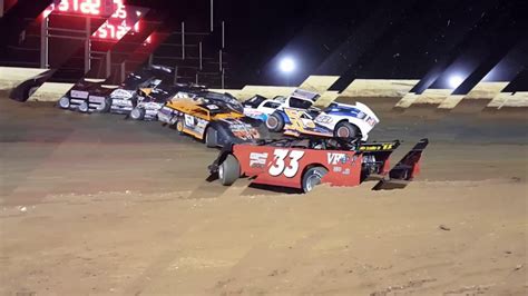 Dirt track racing 2 attempts to capture all aspects of this gritty sport. Dirt Track Racing Videos with Speedway Car Cams - YouTube