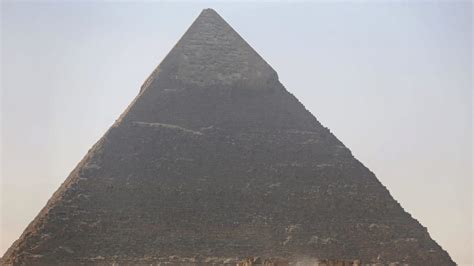 Foreign Couple Poses Nude Atop Great Khufu Pyramid Of Giza In Egypt