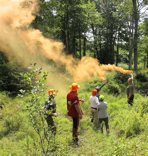 Signaling Equipment Smoke Flare True North Wilderness Survival School