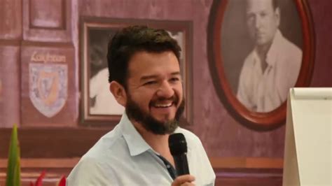 El actor de cine y televisión bruno díaz denunció al senador petrista gustavo. Bruno Diaz en V Congreso Internacional de Terapeutas ...