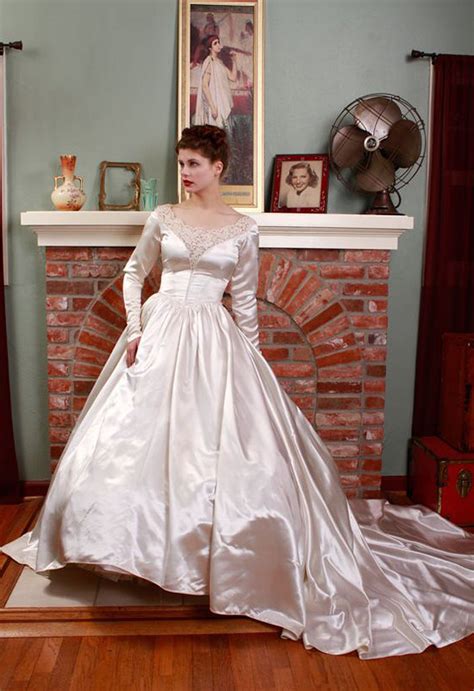Old Wedding Dresses Wedding Gowns Vintage Brides Wedding Dress