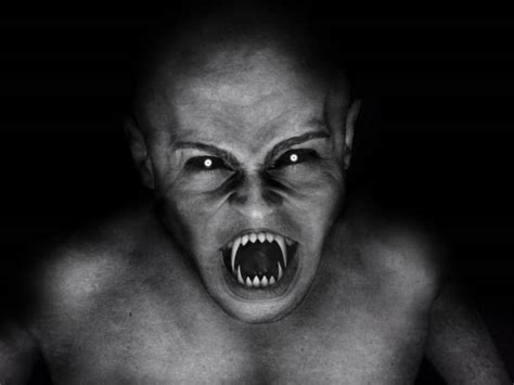 66300 Scary Vampire Stock Photos Pictures And Royalty Free Images Istock