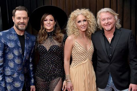 Little Big Town Mix Styles On The 2019 Grammy Red Carpet