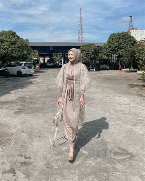 5 Ootd Kondangan Hijab Yang Simple Dan Elegan Terbaru 2022 Indozoneid