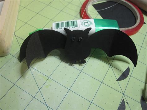 Paper Craft Fun Bat