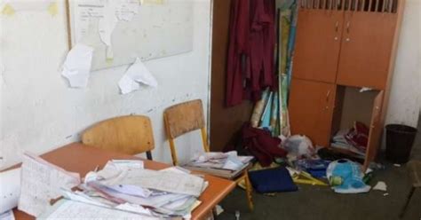 Shkatërrohen ditarët e klasave të IX ta të shkollës Gjon Serreçi në