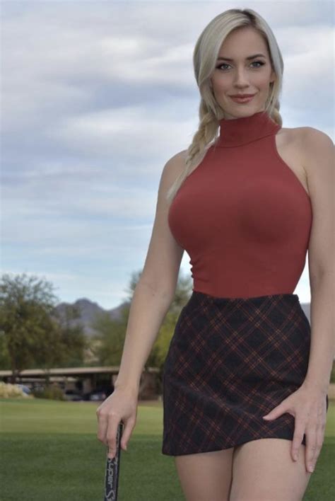 Ig Model Golfer Paige Spiranac Flaunts Massive Boobs And Curves While Porn Sex Picture