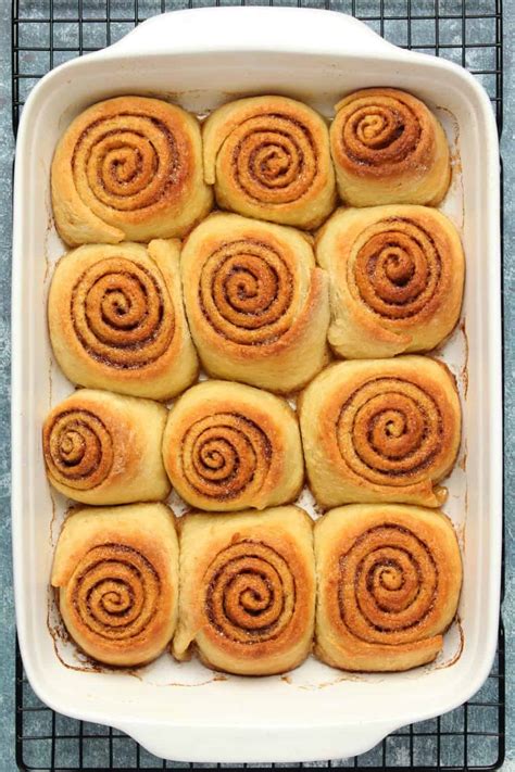 Vegan Cinnamon Rolls Loving It Vegan