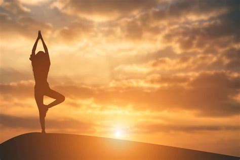 The Benefits Of Morning Yoga Vs Evening Yoga Shelf