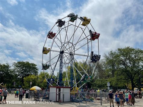 Ferris Wheel At Bay Beach Amusement Park Theme Park Archive