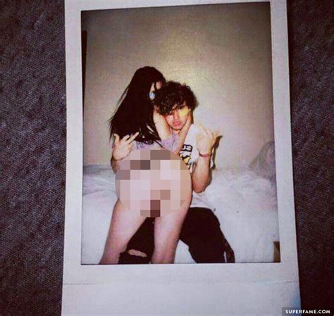 Kian Lawley JC Caylen Get SEXUAL With Topless Girls In Leaked Photos