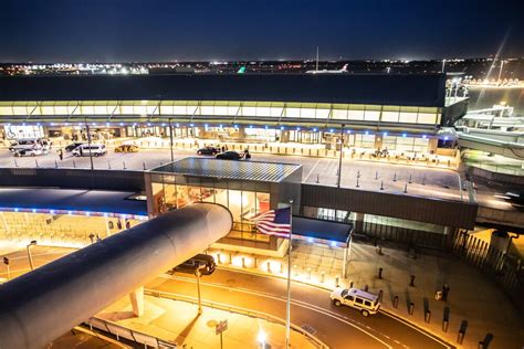 Where Can I Meet International Arrivals At Jfk Airport