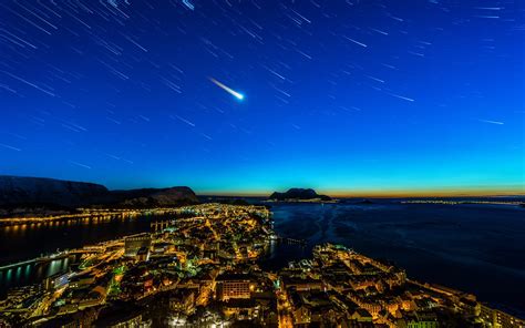 Star Trails Over Alesund Norway 2017 Bing Desktop