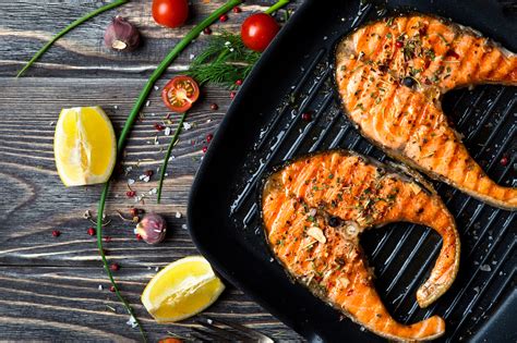 However, whenever i put the salmon fillets on the bbq (skin side down), no amount of oil seems to prevent them from sticking to the when i try to remove the fish from the bbq, it just falls apart and the skin stays stuck to the grill. 5 Best Tips for Grilling Fish - Cityline