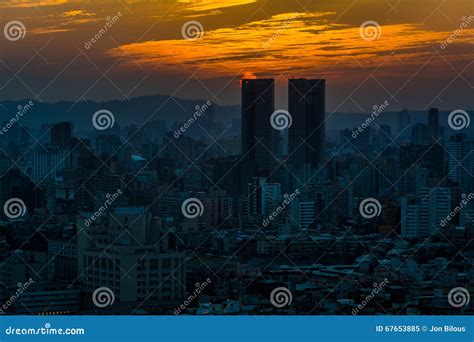 Sunset Over Buildings In Taipei From Elephant Mountain In Taipei